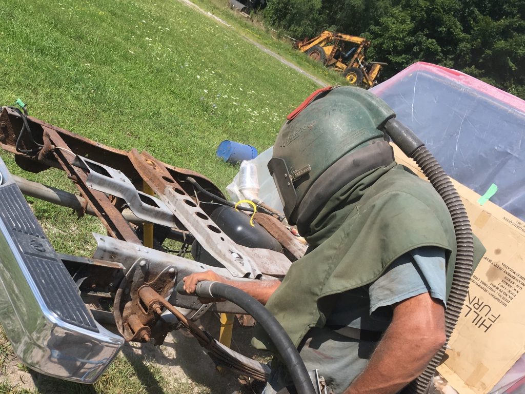 1990s Dodge Dakota Bedframe Sandblasting